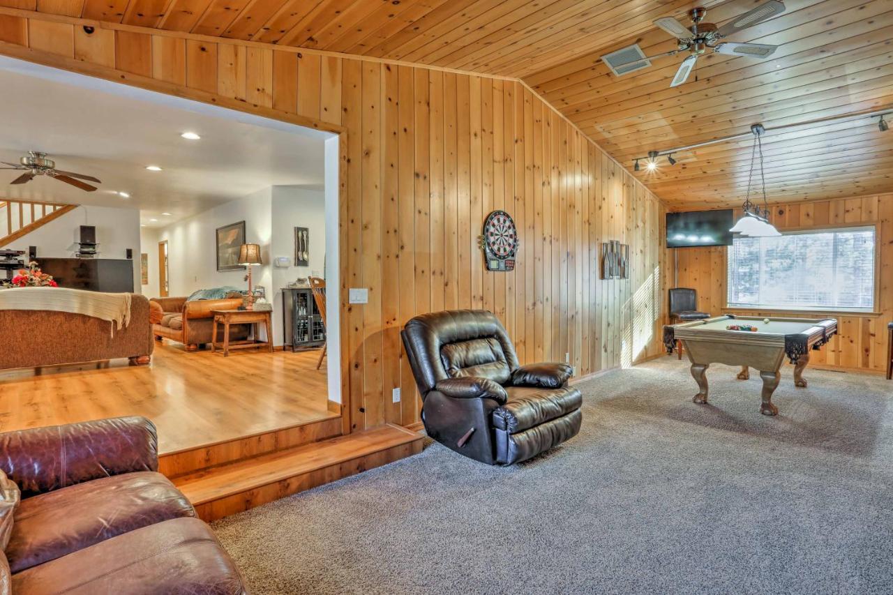 Lakeside Home With Game Room, Yard, Deck And Fireplace Pinetop-Lakeside Eksteriør bilde